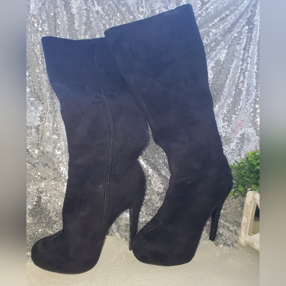 Heeled black boots, 7.5 - Picture 4 of 4